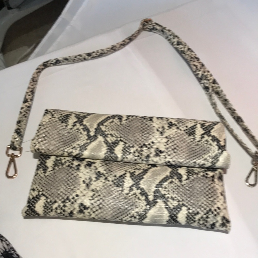 Street Level purse